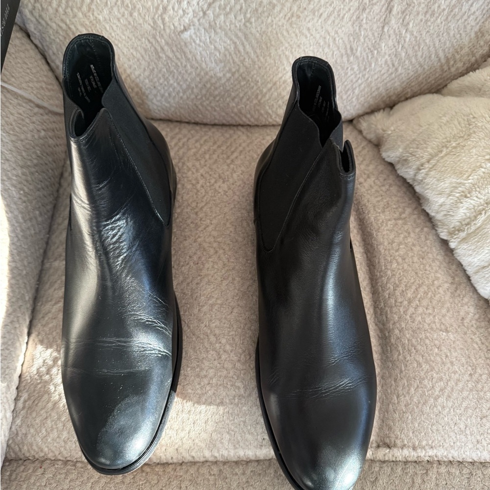 Thursday Boot Company Black Chelsea Boots Cavalier - Picture 4 of 8